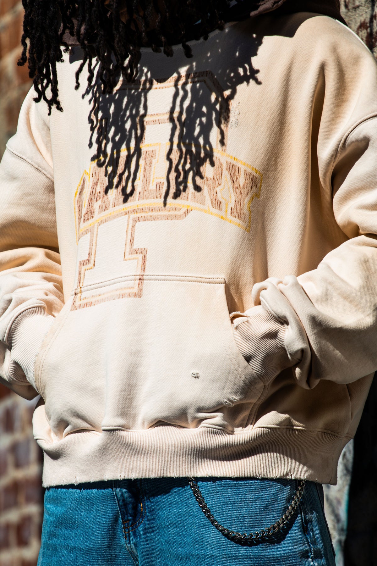P. GALLERY HOODIE
